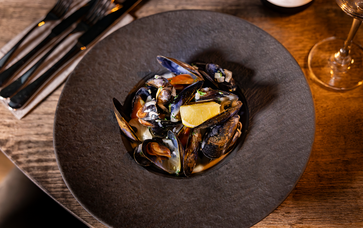 Mussels & Clams